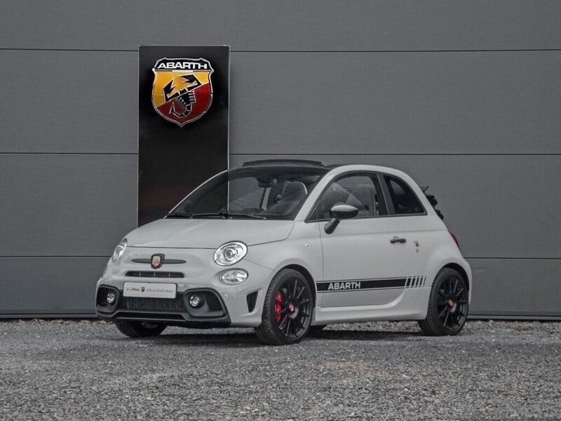 Fiat 500 Abarth del parco auto MultiserviceFajardo
