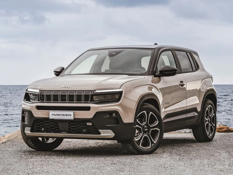 Jeep Avenger per noleggio lungo termine
